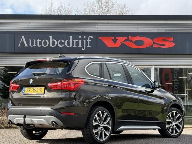 BMW X1 sDrive20i | Leder | Memory | Camera | HUD | Trekhaak