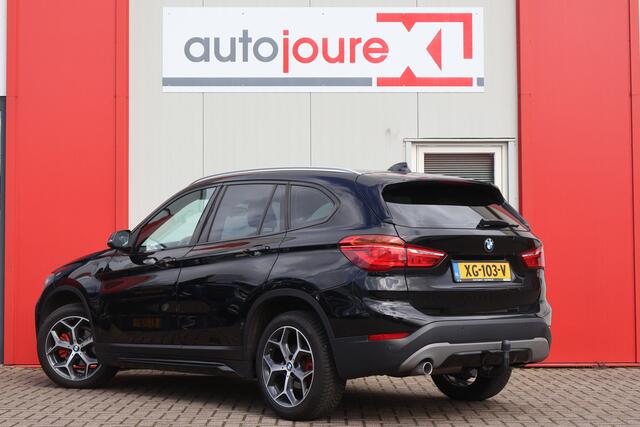 BMW X1 sDrive16d High Executive Aut. | HUD | Leder | Trekhaak |