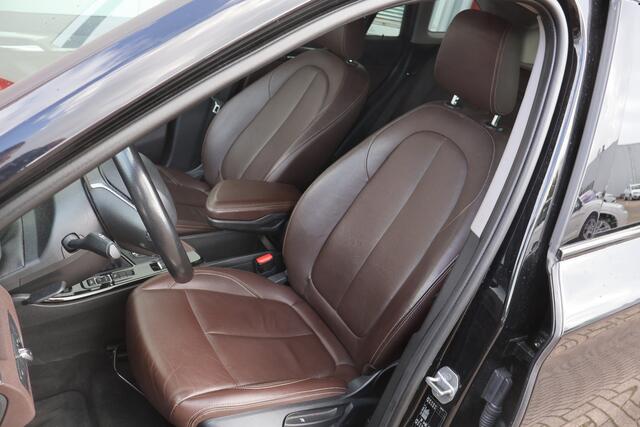 BMW X1 sDrive16d High Executive Aut. | HUD | Leder | Trekhaak |