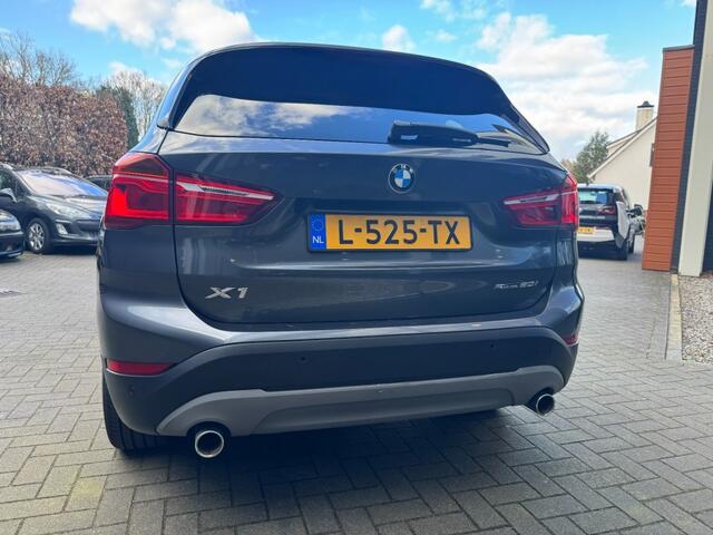 BMW X1 SDRIVE 2.0I 191pk SportLine, Led,Nav,Clima,Stoelverw,Pdc