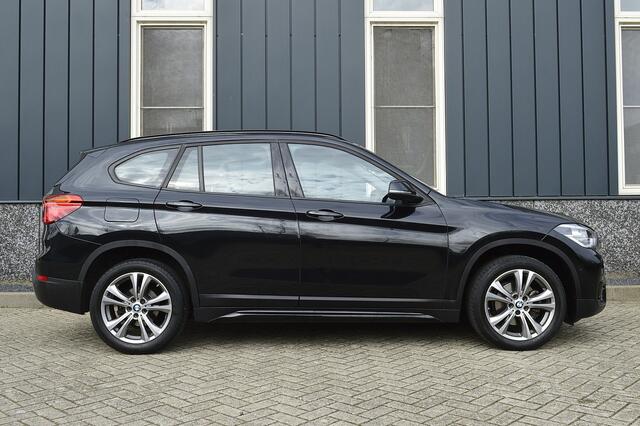 BMW X1 sDrive18i High Executive Rijklaarprijs-Garantie Panoramadak Leder interieur Led Navigatie Head-up