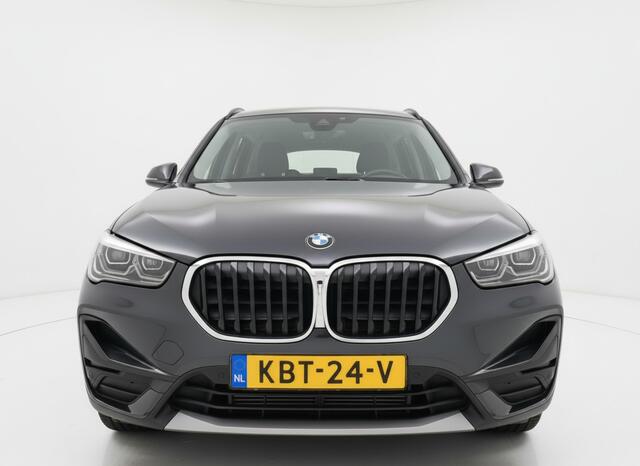 BMW X1 xDrive25e HYBRIDE AUT. HIGH EXECUTIVE TREKHAAK/PDC/NAVIGATIE