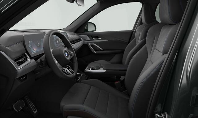 BMW X1 sDrive18i M-Sport - Pano - Memoryzetel - Trekhaak - Harman Kardon
