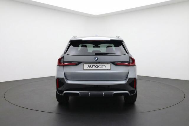 BMW X1 25 e xDrive M Sport Pano l 360 Camera l HUD l VOL OPTIES