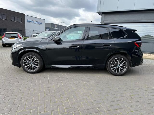 BMW X1 X1 sDrive 1.8i Aut. M-Sportpakket Leder schuifdak Trekhaak