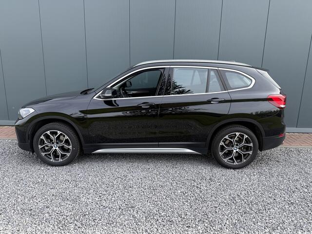 BMW X1 sDrive20i Automaat 178pk Executive X-line