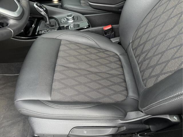 BMW X1 sDrive20i Automaat 178pk Executive X-line