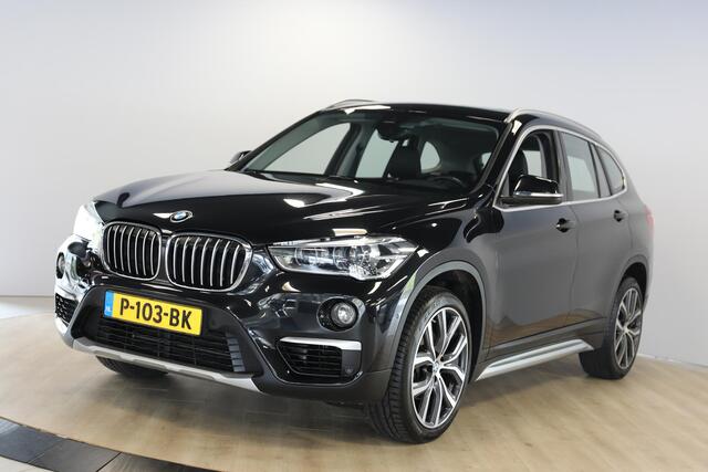 BMW X1 sDrive18i High Executive | Schuif-open dak | X-LINE | Leer | DAB+ | 19''