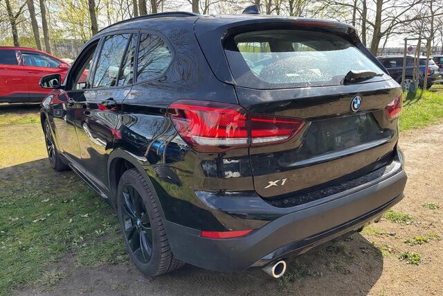 BMW X1 xDrive25e Executive LED Carplay Achteruitrijcamera Trekhaak Stoelverwarming DAB