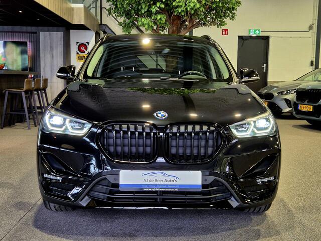 BMW X1 xDrive25e High Executive Sportline | Black edtion | HUD | Camera | Carplay
