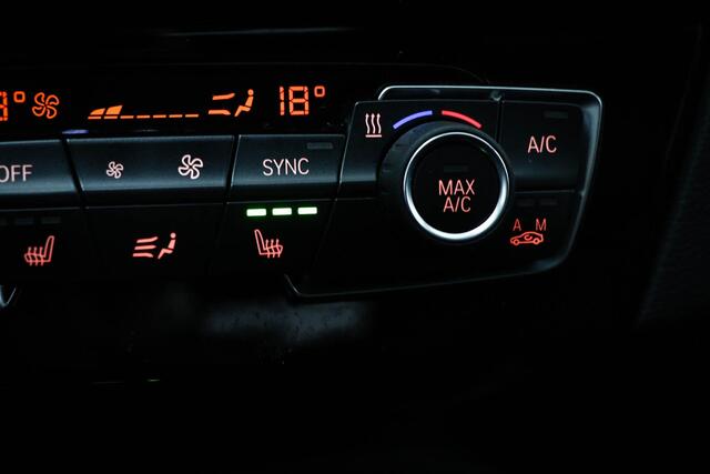 BMW X1 xDrive25e M-Sport | LEDER | PANORAMADAK | HARMAN KARDON DAB | CAMERA | TREKHAAK