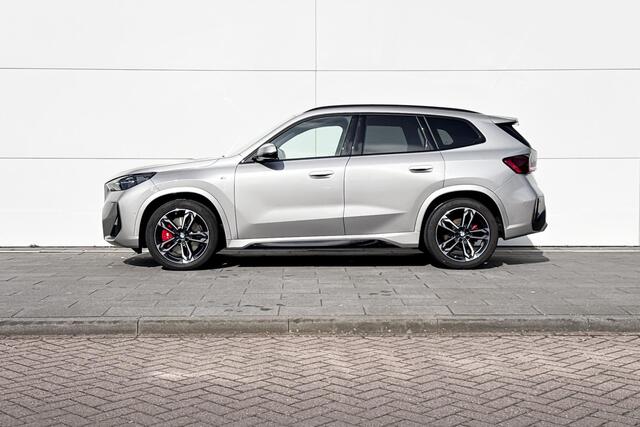 BMW X1 xDrive23i Parking Assistant Plus | M Sportpakket Pro | Innovation Pack | | Selections 1500
