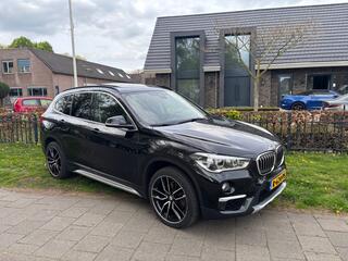 bmw-x1-1.8-high-line-,x-line-,panor