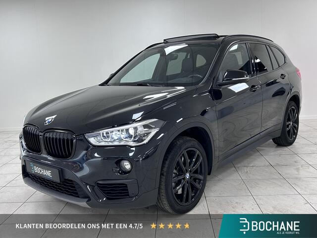 BMW X1 sDrive20i High Executive NAVIGATIE | PANORAMADAK | ACHTERUITRIJCAMERA | LEDEREN BEKLEDING