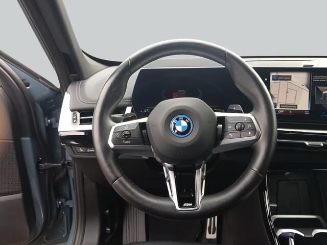 BMW X1 xDrive30e M-SPORT ** LED, LEDER, DR. ASS+, MEMORY, TREKH, 20-inch LMV, H&K SOUND ** 1e EIG - UNFALLFREI ** ** INFORMEER OOK NAAR ONZE AANTREKKELIJKE FINANCIAL-LEASE TARIEVEN **