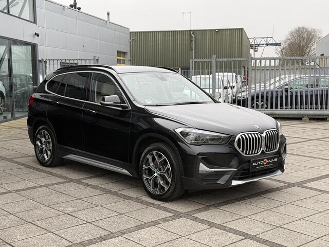 BMW X1 Aut. xDrive25e Executive Edition | SoH 85% | Trekhaak | Navi | Sfeer Verlichting |