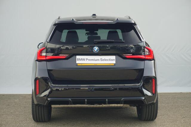 BMW X1 xDrive25e | M Sportpakket Pro | Harman Kardon | Driving Assistant Plus | Head-Up Display | Trekhaak
