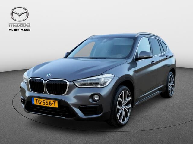 BMW X1 sDrive18i High Executive | Leder | Trekhaak | Stoelverwarming