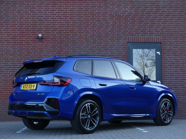 BMW X1 sDrive20i M-Sport / Panodak