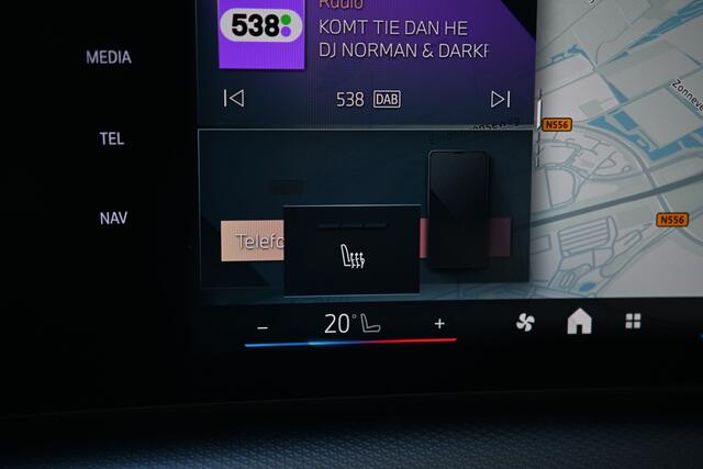 BMW X1 xDrive25e M Sport Automaat / Sportstoelen / M Adaptief onderstel / Comfort Access / Achteruitrijcamera / Adaptieve LED / Stoelverwarming