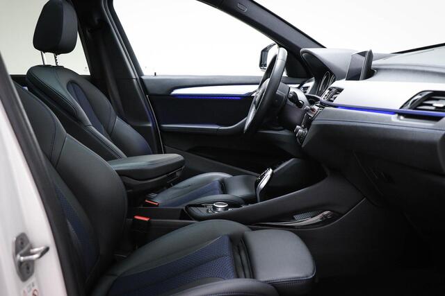 BMW X1 sDrive18i High Executive | M-SPORT | PANORAMADAK | STOELVERWARMING | TREKHAAK
