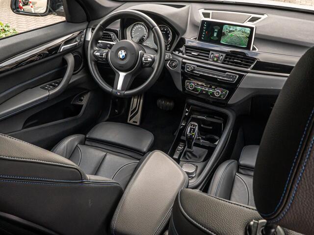 BMW X1 sDrive20i High Exe M-Sport CAMERA HUD 19 INCH LEDER LED SHADOW LINE