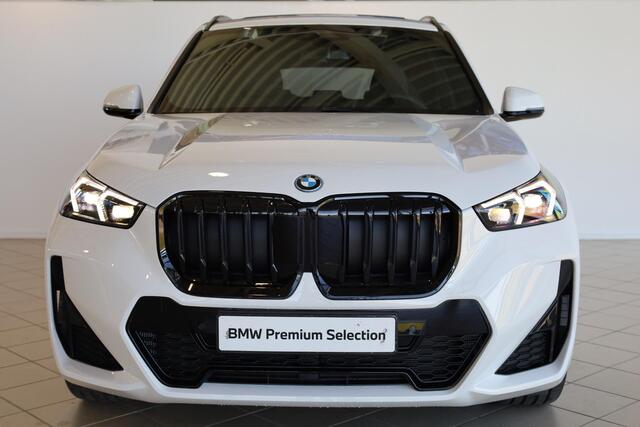BMW X1 xDrive25e | M Sportpakket Pro | Panorama Dak | Comfort Access | Elektr. Trekhaak