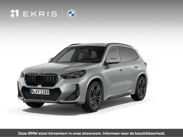 BMW X1 sDrive20i High Executive | M Sportpakket Pro | Travel Pack | Innovation Pack | Comfort Pack