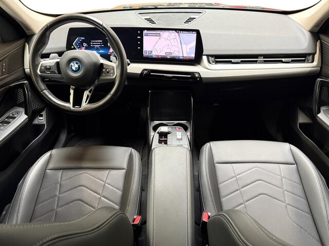 BMW X1 xDrive30e I Elek. Trekhaak I Leder I Elek. Achterklep I Camera I Carplay