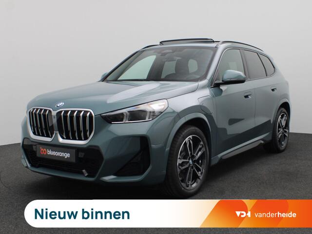 BMW X1 xDrive25e 245PK Aut. M-Sport, Pano-Schuifdak, Keyless, Digital Key, Stoelverwarming, LED verlichting, Trekhaak, 19" LM Velgen