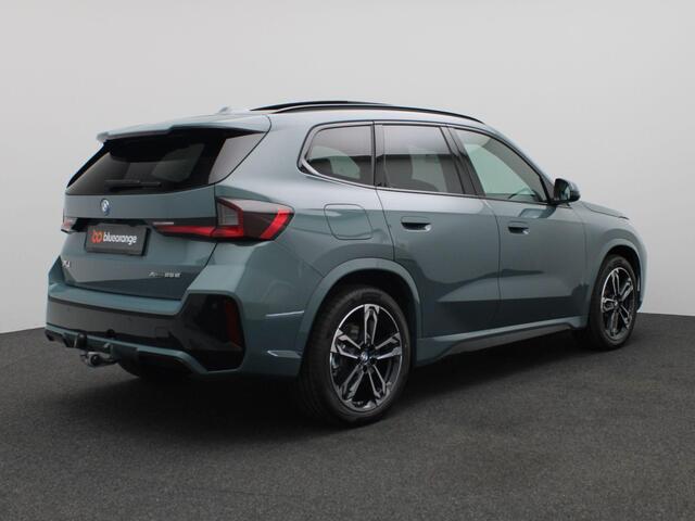 BMW X1 xDrive25e 245PK Aut. M-Sport, Pano-Schuifdak, Keyless, Digital Key, Stoelverwarming, LED verlichting, Trekhaak, 19" LM Velgen
