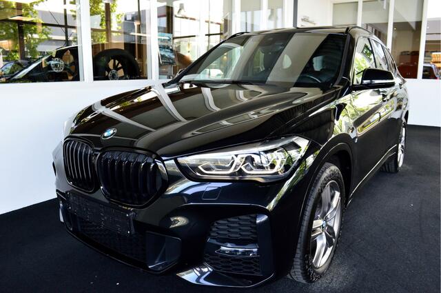 BMW X1 xDrive20i M-Sportedition | 2.000kg Trekgewicht !