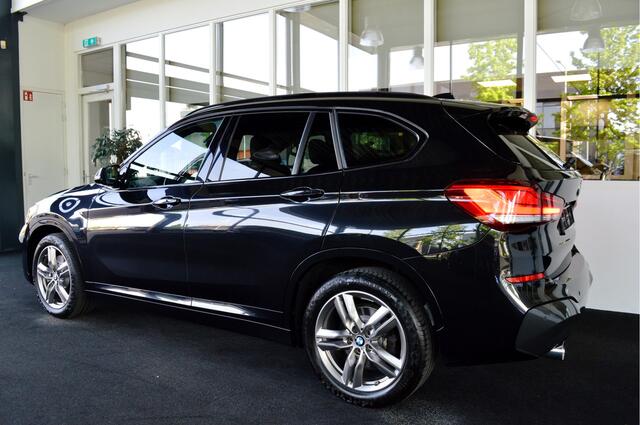 BMW X1 xDrive20i M-Sportedition | 2.000kg Trekgewicht !
