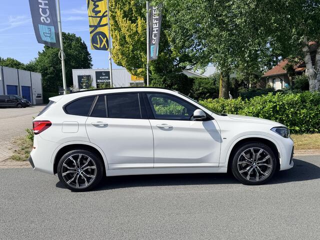 BMW X1 xDrive25e 220PK M-SportoLEDoCamera