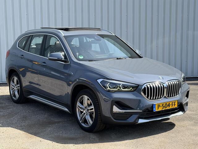 BMW X1 xDrive25e High Executive X-Line | Leder | Pano | Head-up | Stoel- en stuurverwarming