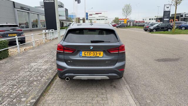 BMW X1 xDrive25e High Executive Edition / Pano / Leder / Harman Kardon / Camera