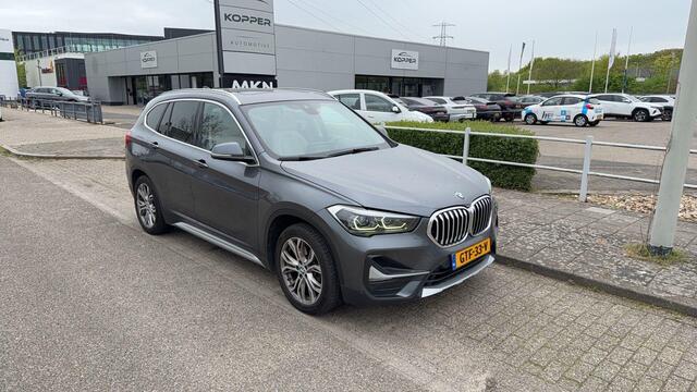 BMW X1 xDrive25e High Executive Edition / Pano / Leder / Harman Kardon / Camera