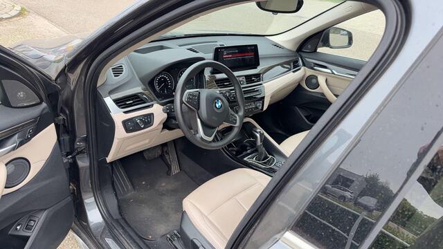 BMW X1 xDrive25e High Executive Edition / Pano / Leder / Harman Kardon / Camera