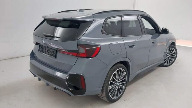 BMW X1 xDrive30e | M-sport | Panorama | 20" | Trekhaak | Harman Kardon | Driving Assistant Plus