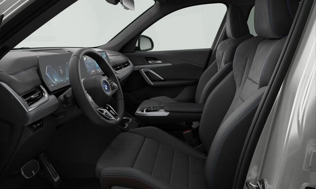 BMW X1 xDrive25e - M-Sport - Pano - Trekhaak - 19 inch - Camera