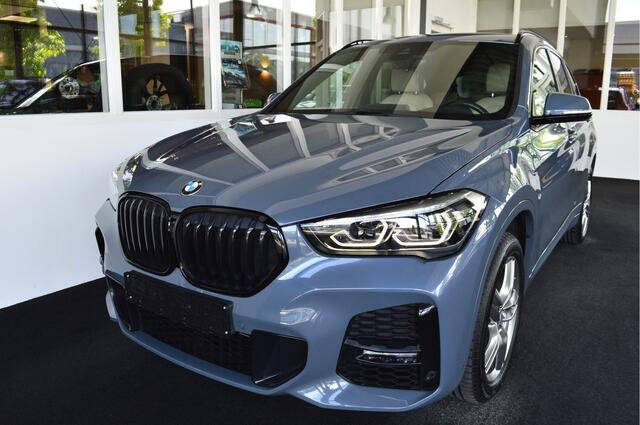 BMW X1 xDrive20i M-Sportedition | Storm bay metallic !