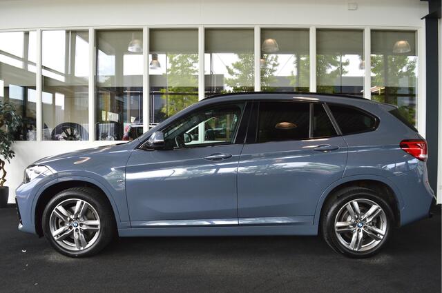 BMW X1 xDrive20i M-Sportedition | Storm bay metallic !