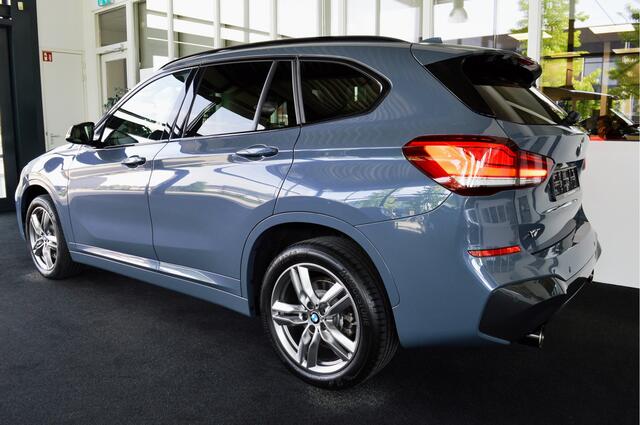 BMW X1 xDrive20i M-Sportedition | Storm bay metallic !