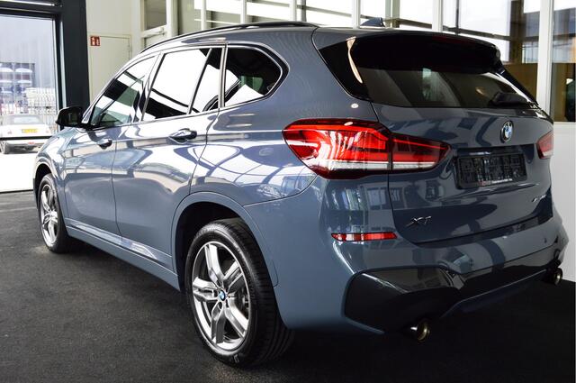 BMW X1 xDrive20i M-Sportedition | Storm bay metallic !