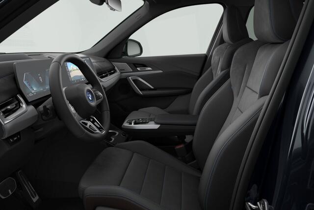 BMW X1 xDrive25e | M Sportpakket Pro | Innovation Pack | Travel Pack | Trekhaak