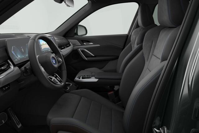BMW X1 xDrive25e | M Sportpakket Pro | Innovation Pack | Travel Pack | Trekhaak
