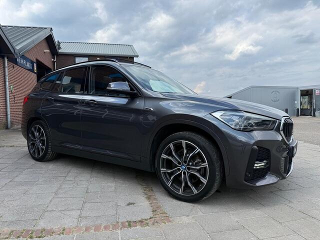 BMW X1 xDrive 25e PHEV 220PK M-Sport Navi | Camera | Panorama | Memory | LED