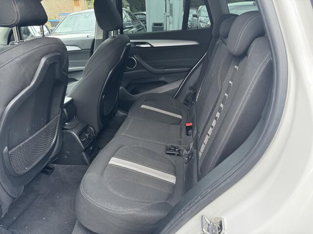 BMW X1 sDrive16d High Executive Automaat