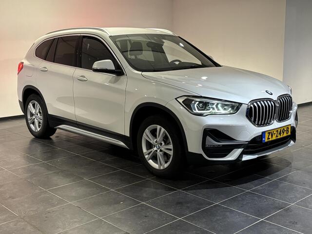 BMW X1 sDrive20i VDL Nedcar Edition | voorstoelen verwarmd | Parking pack |