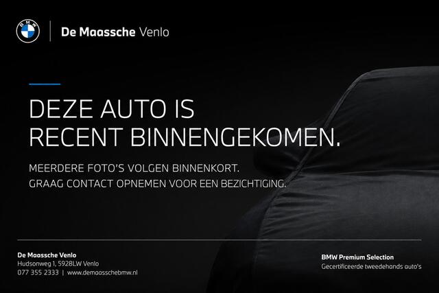 BMW X1 sDrive20i High Executive xLine Automaat / Trekhaak / Panoramadak / Sportstoelen / Head-Up / Harman-Kardon